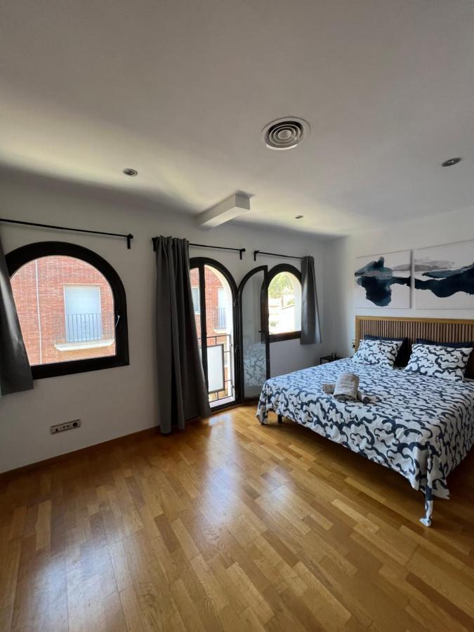 Casa Neus, Casa Cerca De Barcelona Villa Sant Feliu de Llobregat Exteriör bild